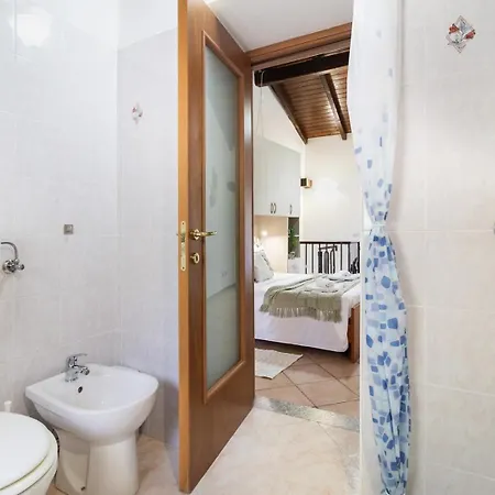 펜션 House - Centro Casa Indipendente Con Area Esterna - Wifi 바메노