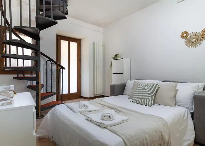 House - Centro Casa Indipendente Con Area Esterna - Wifi Μπαβένο