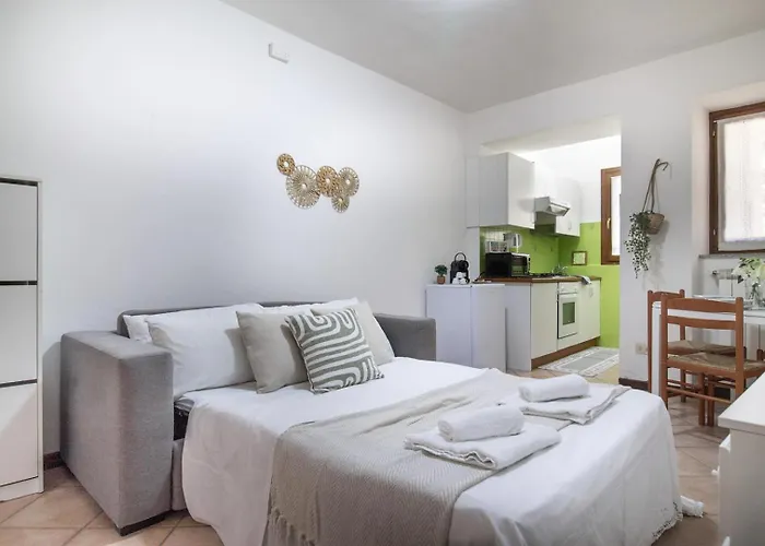 Casa vacanze House - Centro Casa Indipendente Con Area Esterna - Wifi *